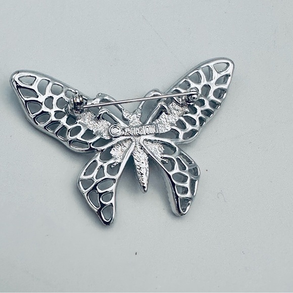 Vintage Sarah Coventry silver tone butterfly pin brooch - Picture 4 of 7